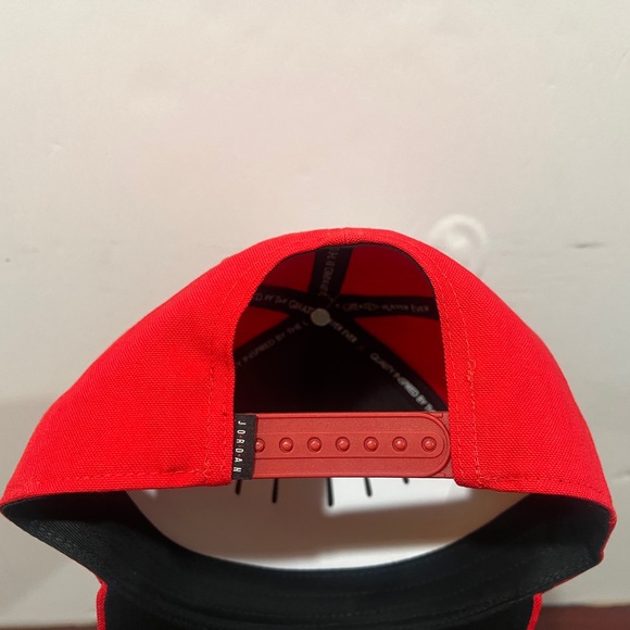 Air Jordan, Classic99 Hat, DV3151 657, Flight, Red - Picture 7 of 9